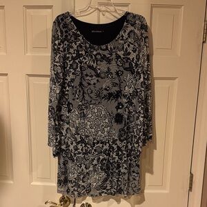 Mechant Black and White Long Sleeve Dress